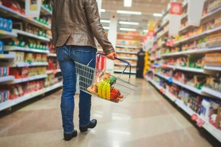 Esnaflar i&ccedil;in yeni talep: Zincir marketler pazar g&uuml;n&uuml; kapatılsın