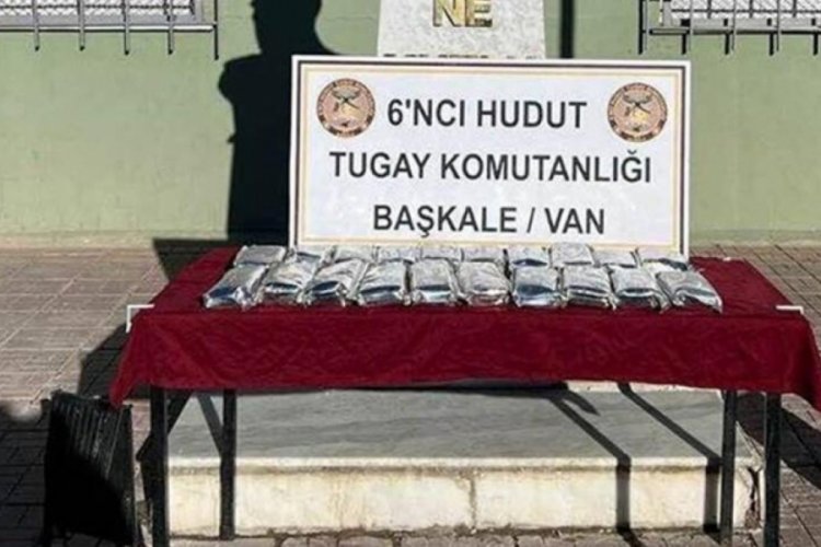 Van hudut hattında 20,5 kilo uyuşturucu ele ge&ccedil;irildi