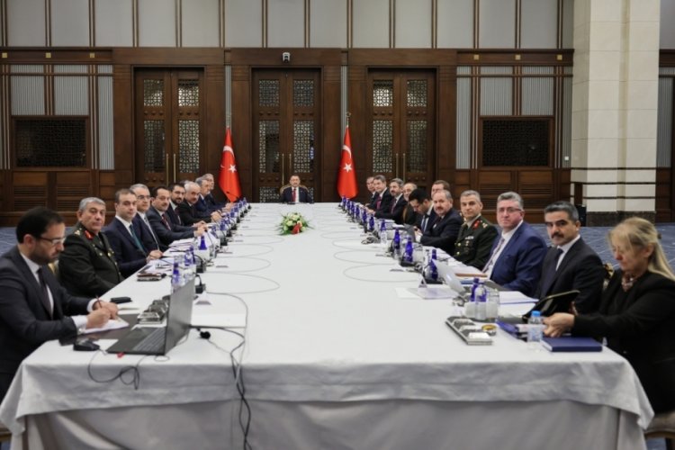 Cumhurbaşkanı Yardımcısı Oktay, MSB'nin d&uuml;zenleme ihtiya&ccedil;larına y&ouml;nelik toplantıya başkanlık etti