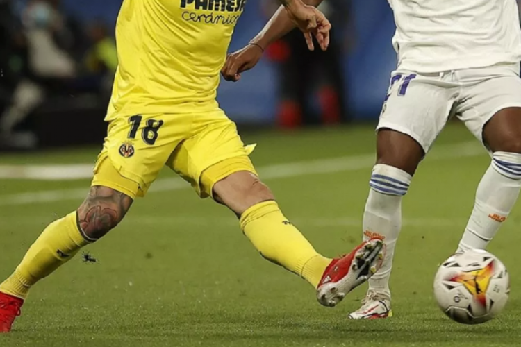 Real Madrid, Villarreal karşısında 2-0 geriden gelerek turladı