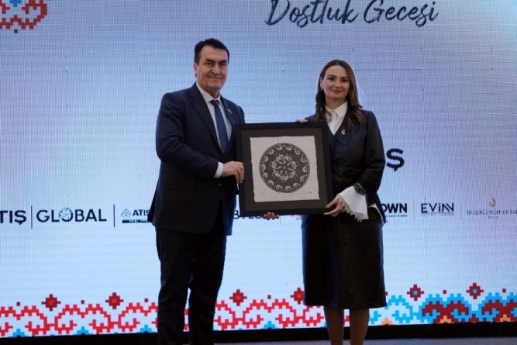 Bursa Osmangazi Belediye Başkanı D&uuml;ndar: İki devlet, tek milletiz
