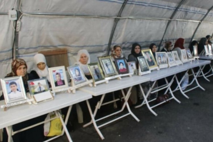 Diyarbakır'da evlat n&ouml;beti bin 236'ncı g&uuml;n&uuml;nde