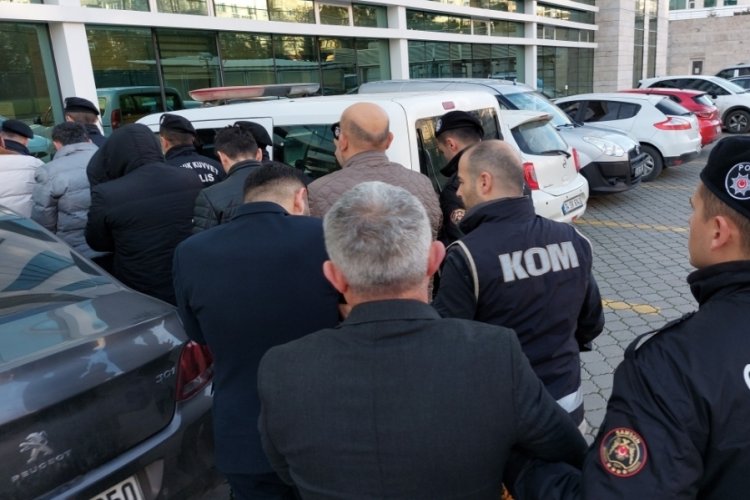 Samsun'da tapuda r&uuml;şvet operasyonunda 4 kişi tutuklandı