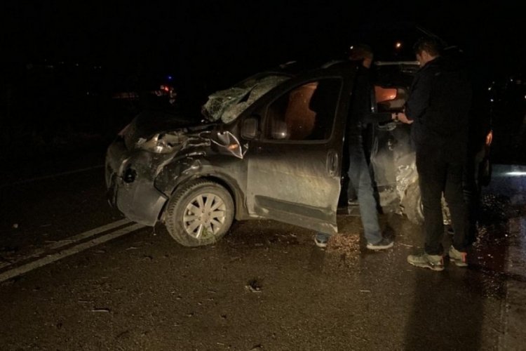 Bursa'da Orhangazi-İznik yolunda feci kaza: 1 yaralı