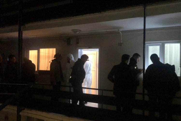 Bursa'da korkun&ccedil; olay! &Ouml;ld&uuml;r&uuml;p, bazanın altına sakladılar