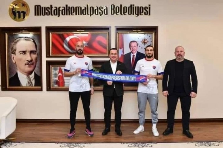 Mustafakemalpaşaspor'da forvet ve kaleci transferi