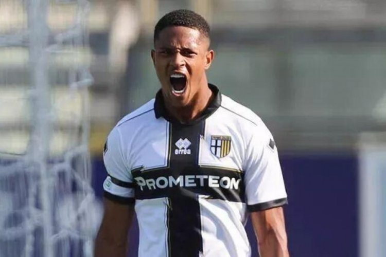 Fenerbah&ccedil;e'de Jayden Oosterwolde teklifi!