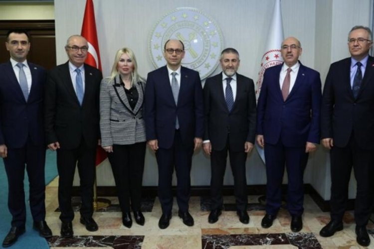 Nureddin Nebati'ye &Uuml;HBD'den teşekk&uuml;r ziyareti