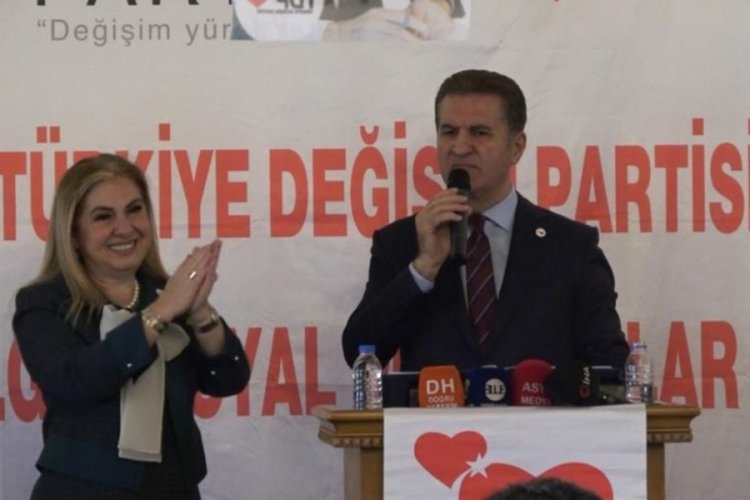 Mustafa Sarıg&uuml;l: Bizi topa koydunuz