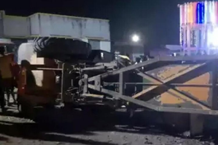 Hindistan'da vin&ccedil; devrildi: 4 &ouml;l&uuml;, 9 yaralı