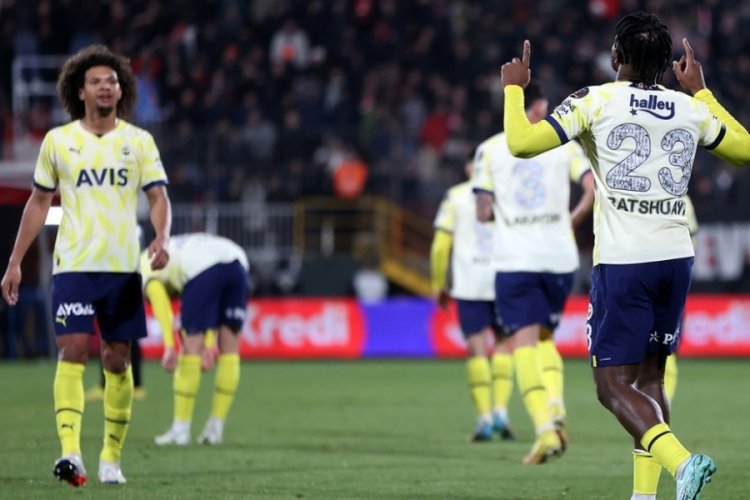 Fenerbah&ccedil;e deplasmanda zor da olsa kazandı