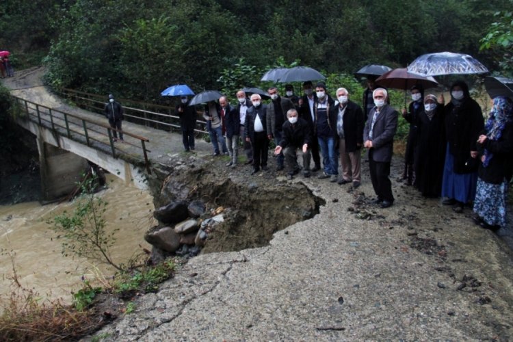 Giresun'da k&ouml;yl&uuml;lerin k&ouml;pr&uuml; &ccedil;ilesi sona erecek