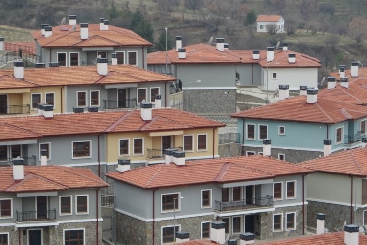 Doğanyol, Sivrice depreminin izlerini yok ediyor