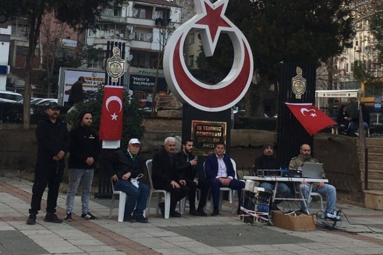 Orhangazi'de Kuran-ı Kerim yakılmasına tepki i&ccedil;in yapılan programa kimse katılmadı!