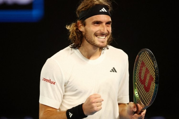 Avustralya A&ccedil;ık'ta Stefanos Tsitsipas yarı finale y&uuml;kseldi