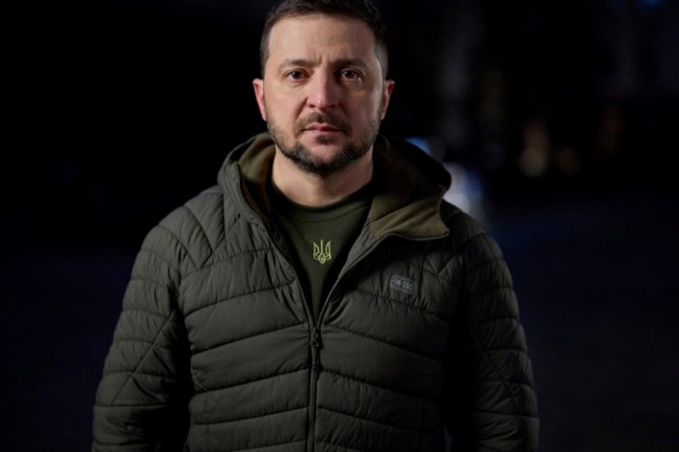 Ukrayna'da 3 isim istifa etti! Zelenski istifaları kabul etti