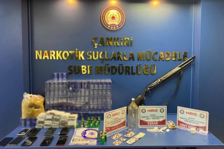 &Ccedil;ankırı'da uyuşturucu operasyonunda 10 kişi g&ouml;zaltına alındı