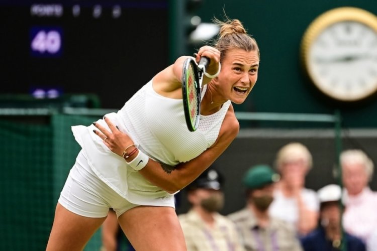 Sabalenka ve Linette Avustralya A&ccedil;ık'ta yarı finale y&uuml;kseldi