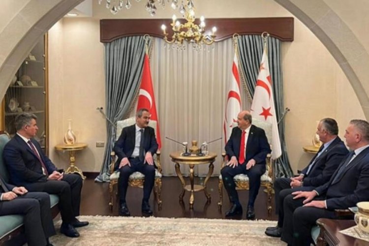 Bakan &Ouml;zer, KKTC Cumhurbaşkanı Tatar ile bir araya geldi