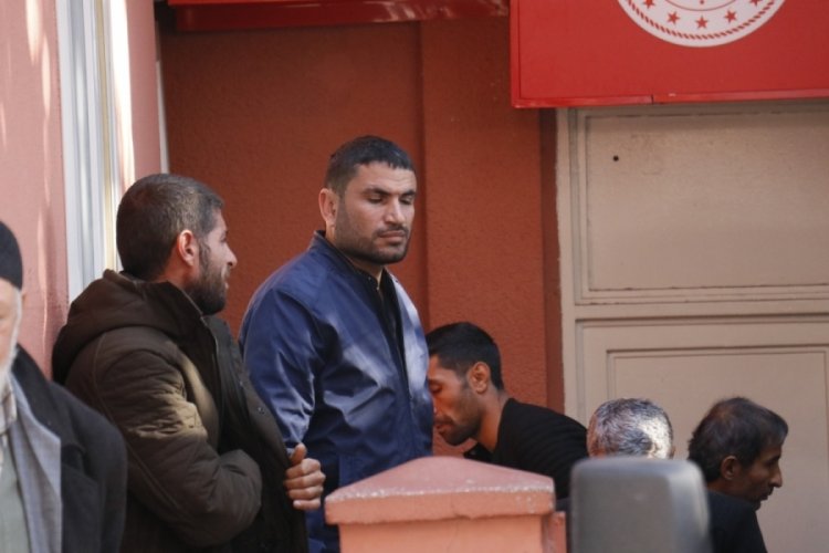Adana'da kan davasında &ouml;len gencin cenazesi teslim alındı