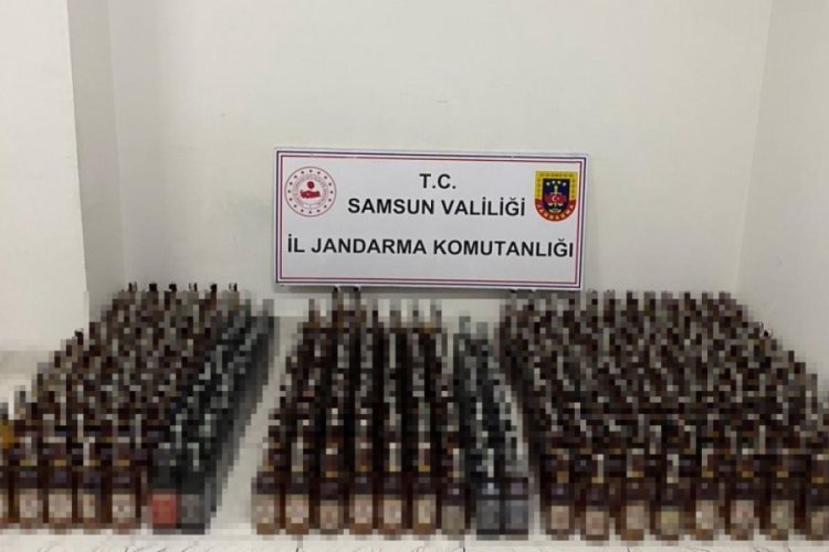 Samsun'da  jandarma litrelerce ka&ccedil;ak i&ccedil;ki ele ge&ccedil;irdi