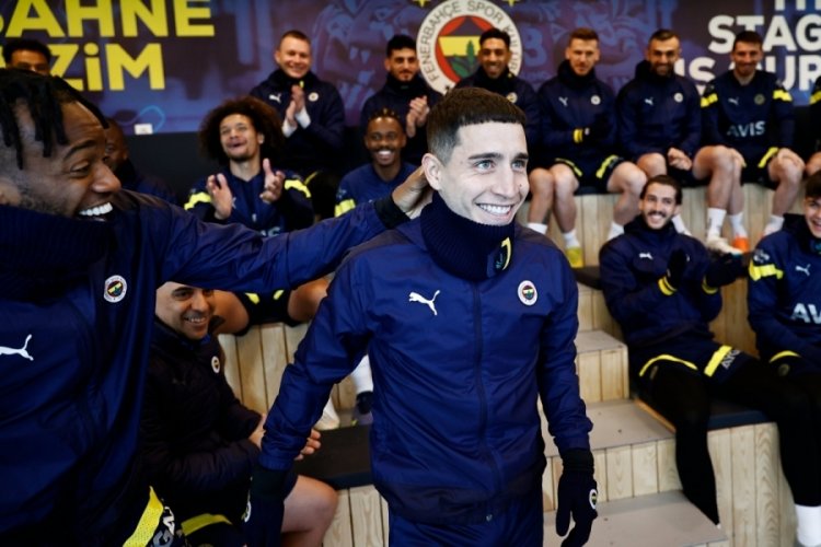 Fenerbah&ccedil;e, Kasımpaşa ma&ccedil;ı hazırlıklarını s&uuml;rd&uuml;rd&uuml;