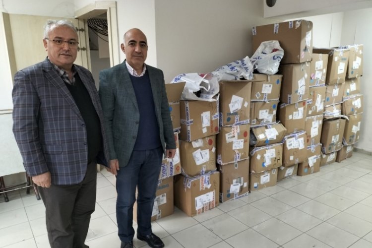 Bursa İl Dernekleri Federasyonu'ndan &ouml;ğrencilere yardım