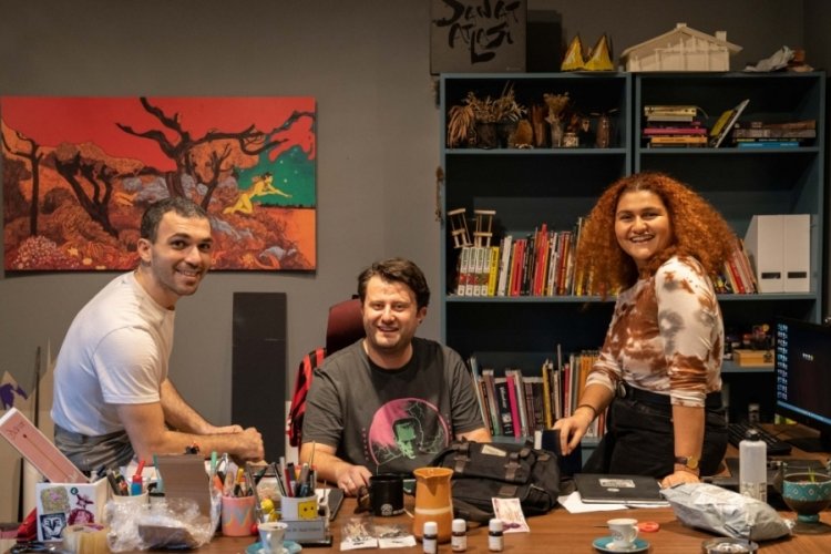 Bursa Nil&uuml;fer Kent Tiyatrosu gen&ccedil;leri sahneye davet ediyor