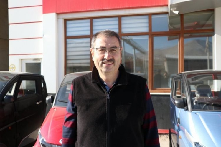 Niğde'de 3 kişilik elektrikli ara&ccedil; &uuml;retiliyor