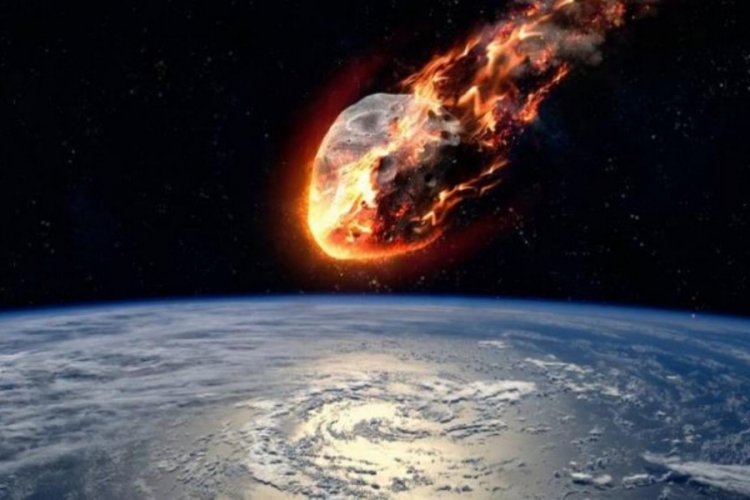 Meteor geliyor... Kopan par&ccedil;alar D&uuml;nya'ya d&uuml;şebilir