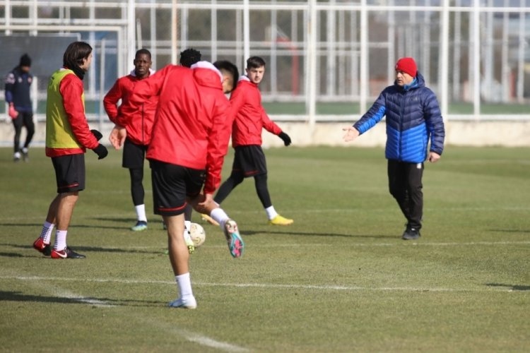 Sivasspor, Adana Demirspor ma&ccedil;ına hazırlanıyor