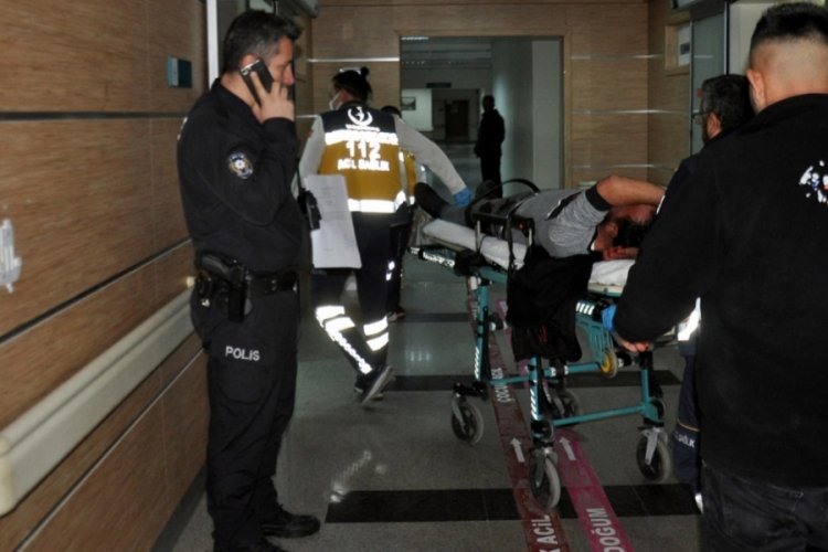 Karaman'da mağaza &ccedil;alışanları arasında 'k&uuml;f&uuml;rleşme' kavgası