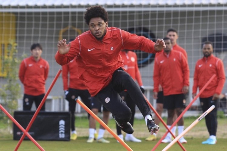 Antalyaspor 6 haftalık galibiyet &ouml;zlemini bitirmek istiyor