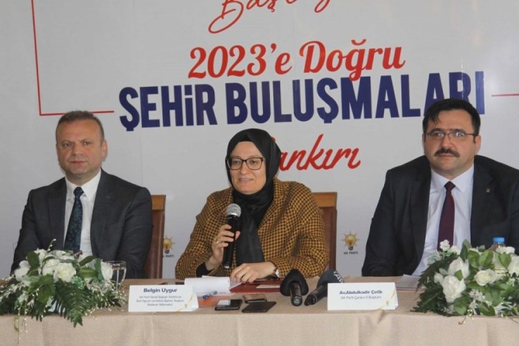 AK Partili Belgin Uygur: Vesayet g&uuml;nlerine geri d&ouml;n&uuml;ş&uuml; vadediyorlar