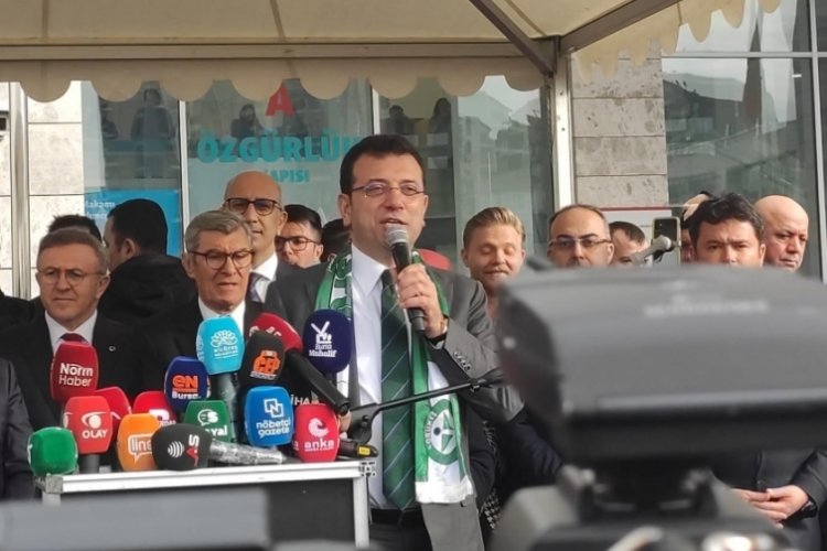 İmamoğlu Nil&uuml;fer Belediyesi'nde konuşma yaptı