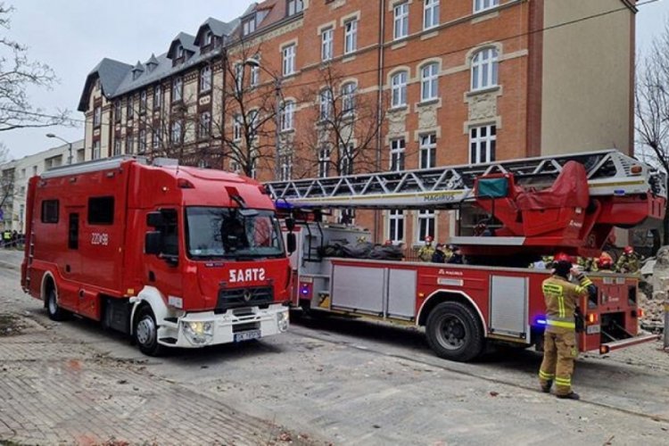 Polonya'da doğalgaz patlaması: 7 yaralı