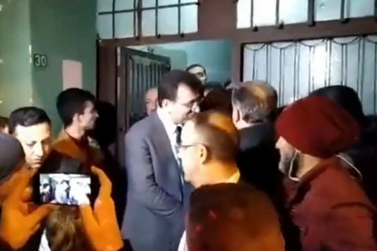 İmamoğlu'ndan Bursa'da Sinan Ateş'in ailesine ziyaret