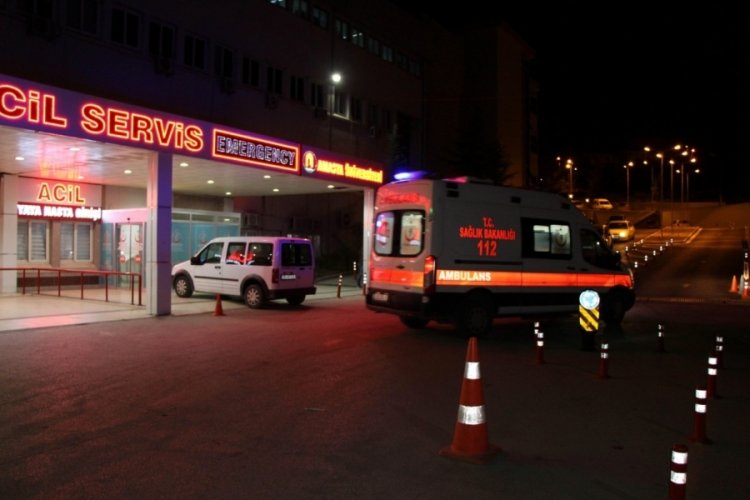 Bursa'da 22 yaşındaki gen&ccedil; canlı yayın a&ccedil;ıp intihar etti