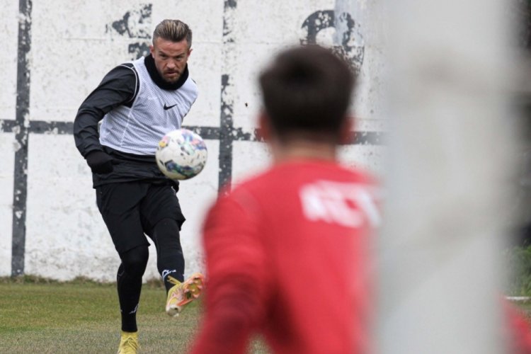 Altay'ın rakibi Ankara Ke&ccedil;i&ouml;reng&uuml;c&uuml;