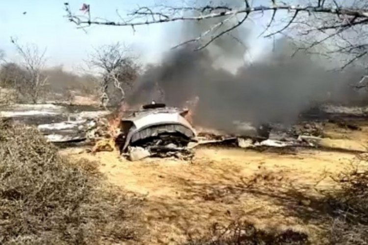 Hindistan'da iki savaş u&ccedil;ağı d&uuml;şt&uuml;