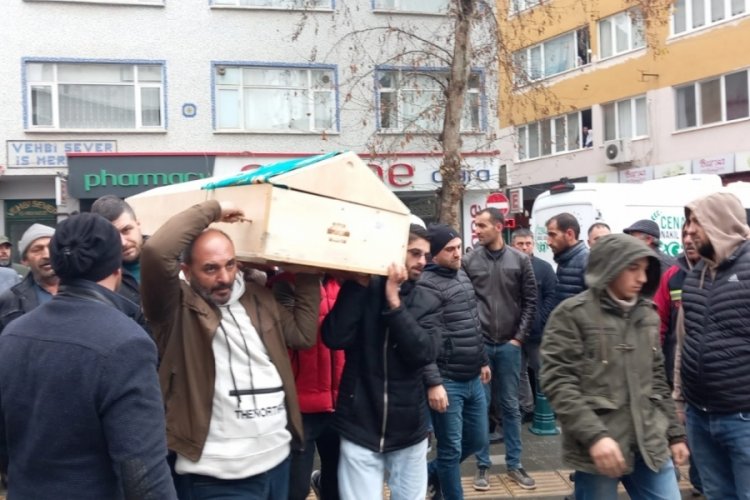 Bursa'da silahla vurularak hayatını kaybeden 4 kişi toprağa verildi