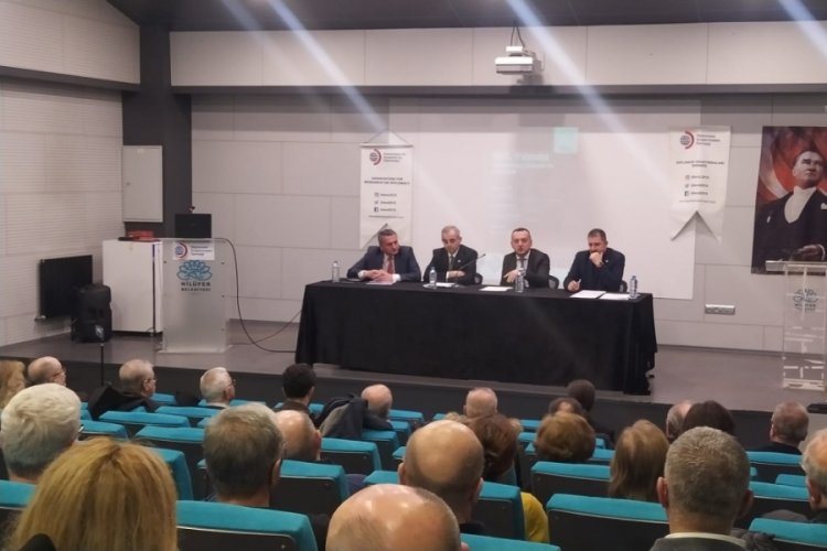 Bursa'da 100. Yılda M&uuml;badeleyi Anmak ve Anlamak Programı yapıldı