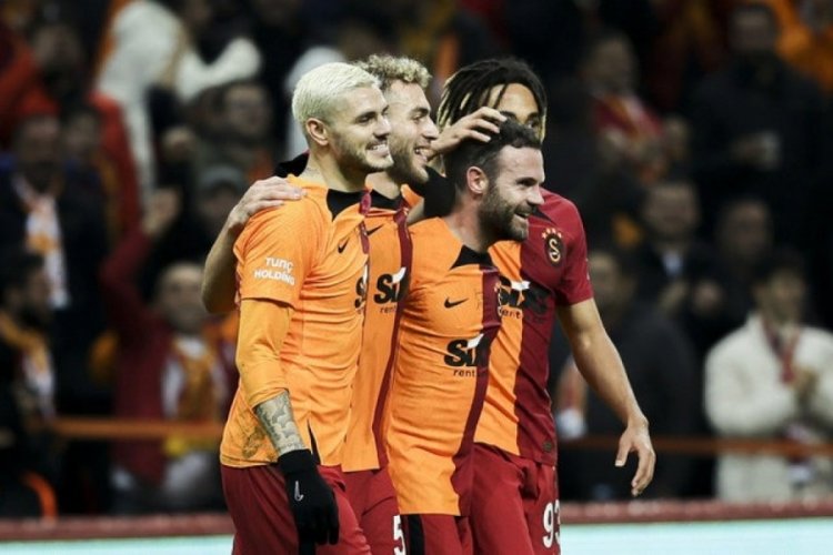 Galatasaray'dan &uuml;st &uuml;ste 13. galibiyet