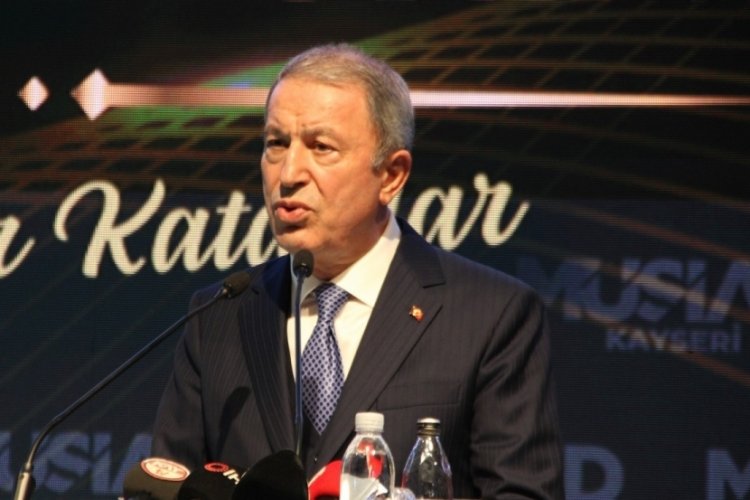 Hulusi Akar: Kur'an yakan şerefsizlere karşı T&uuml;rkiye var