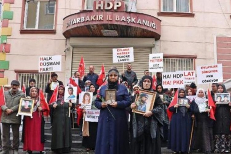 Diyarbakır'daki evlat n&ouml;betinde aile sayısı 356 oldu