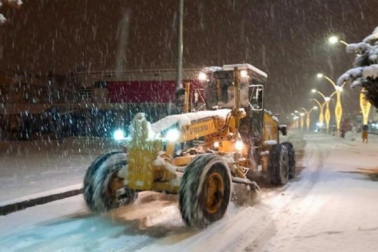 Van'da 48 yerleşim yerinin yolu ulaşıma kapandı