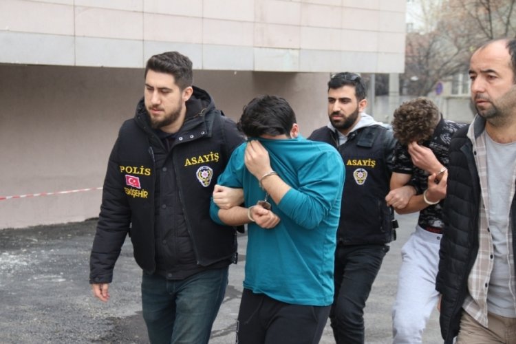 Eskişehir'de Ayşenur'u başından vurarak &ouml;ld&uuml;ren katilin ifadesi ortaya &ccedil;ıktı