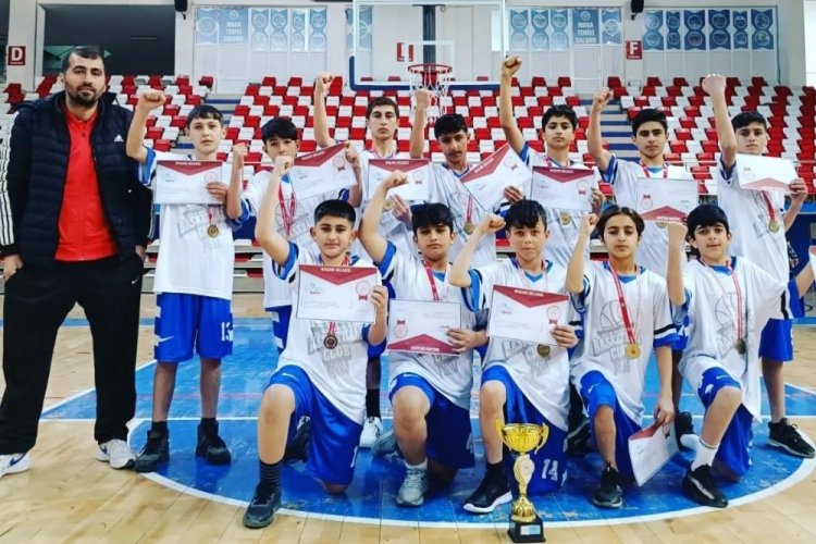 Eleşkirtspor Basketbol Takımı Ağrı Şampiyonu oldu