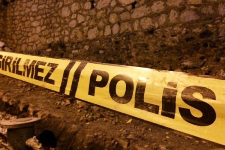 &Ccedil;orum'da bir kişi kardeşini ve kuzenini vurdu