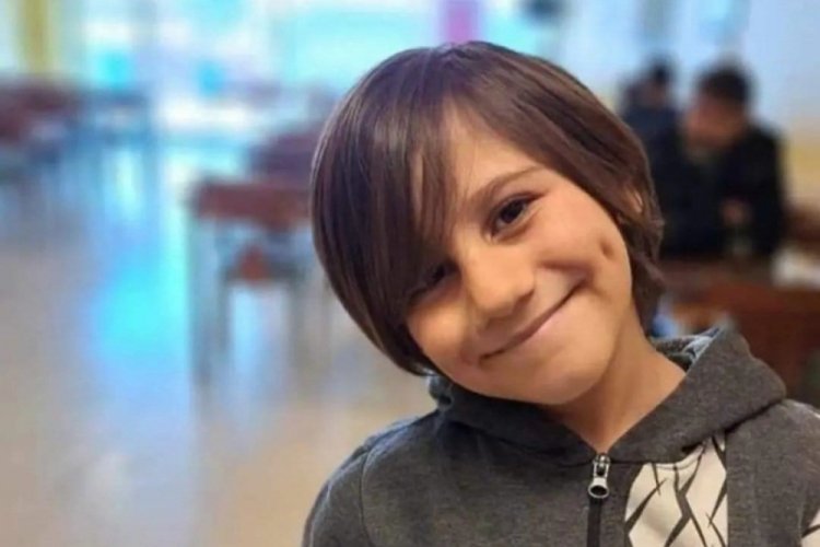 Van'da k&ouml;pek saldırısında hayatını kaybeden Emir Mete toprağa verildi
